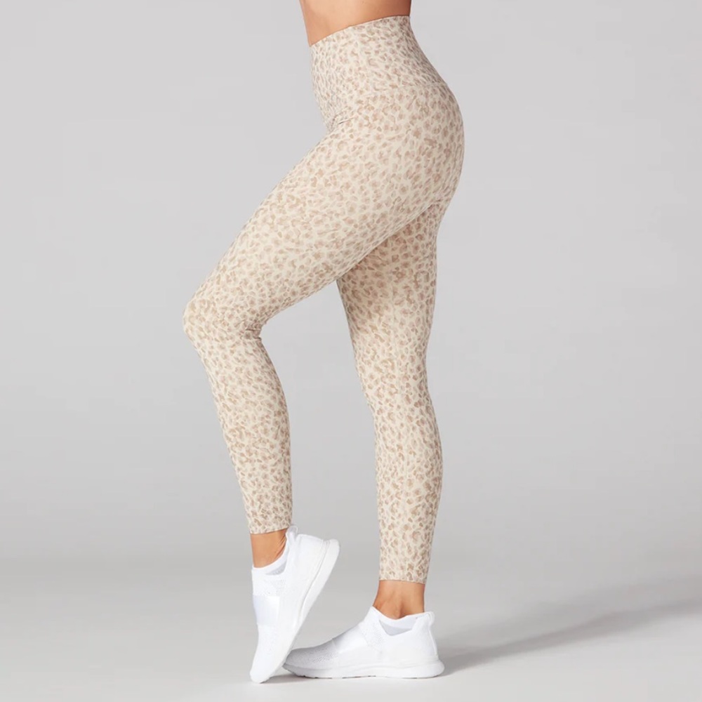 Tavi High Waisted 7/8 Tight Latte Leopard